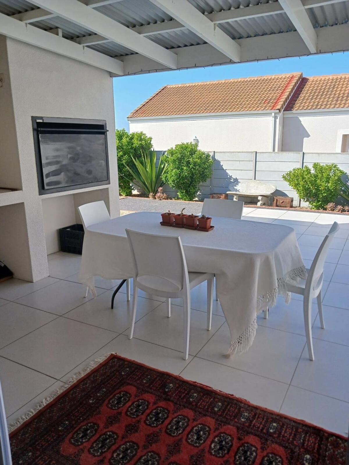 Holiday home Elegant & Modern Near Cape Winelands Cape Town